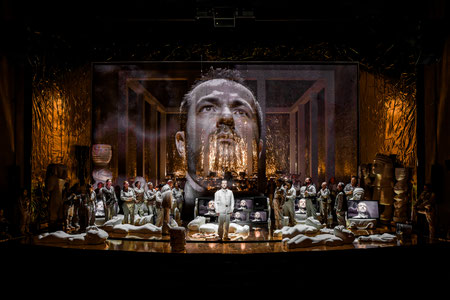 Columbus// Oper Bonn// 2024 // Regie: Jakob Peters-Messer