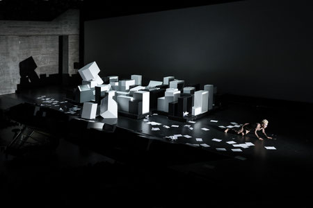 Am Königsweg// Staatstheater Karlsruhe // 2016 // Regie: Sláva Daubnerová