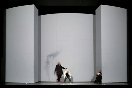Salome // Staatstheater Saarbrücken // 2018 // Regie: Jakob Peters-Messer
