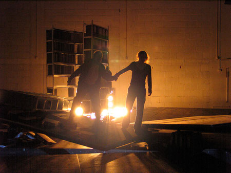 Nachts, wenn der Tag beginnt // Theater rampe Stuttgart //  2005 // Regie: Betty Hensel