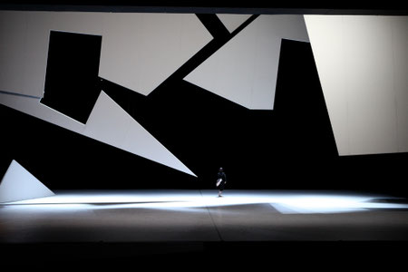 MOMO // Staatstheater Karlsruhe // 2012 // Choreografie: Tim Plegge