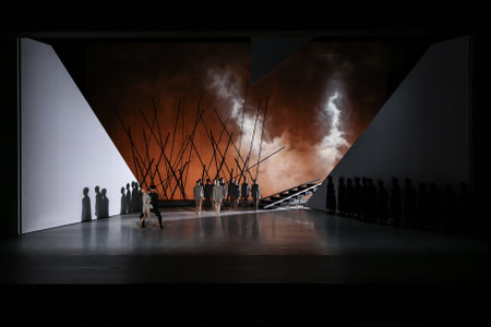 ANNE FRANK // Staatsballett Karlsruhe // 2016 // Choreografie: Reginaldo Oliveira