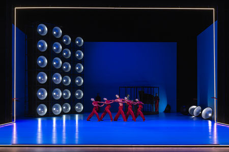 TRUE CRIME- Non-Fiction Études// Ballett am Rhein Düsseldorf // 2024 // Choreografie: Demis Volpi
