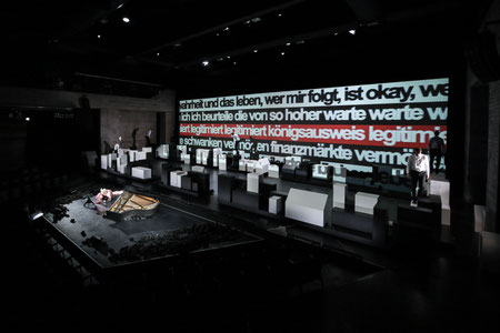 Am Königsweg// Staatstheater Karlsruhe // 2016 // Regie: Sláva Daubnerová