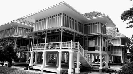 Maruekhathaiyawan Palace, Hua Hin