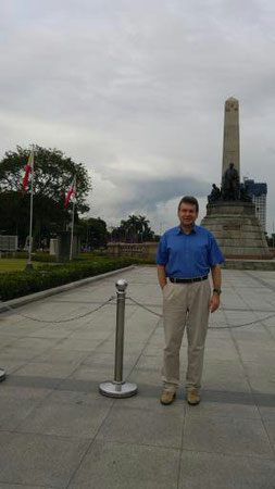 Der Autor, Rizal Park