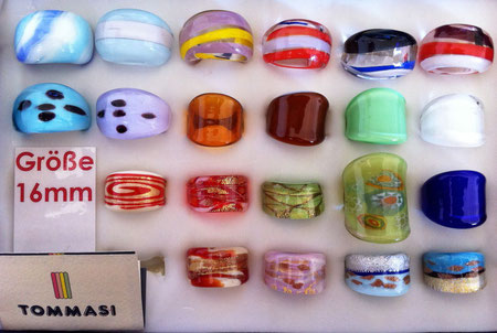 Murano Glasringe Größe 16mm, Abverkauf um 6,- pro Ring, manche Ringe sind Einzelstücke, manche sind mehrmals vorhanden