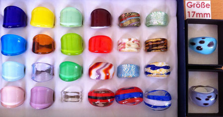 Murano Glasringe Größe 17mm, Abverkauf um 6,- pro Ring, manche Ringe sind Einzelstücke, manche sind mehrmals vorhanden