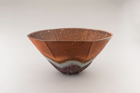 焼〆窯変面取鉢　備前・現代陶芸ビエンナーレ２０２４　入選作品