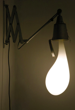 PIEKE BERGMAN, Light Bulb