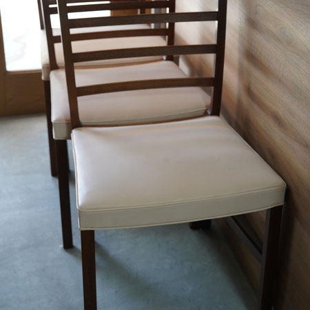ふじい製作所　様　ご依頼　座　ナチュラルレザーにて張替