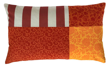 Designer Dekokissen 40x65 cm handbedruckt "Bolly"