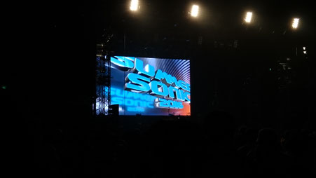 開演前のSONICステージ。ライブ中は撮影禁止なので・・・_| ̄|○