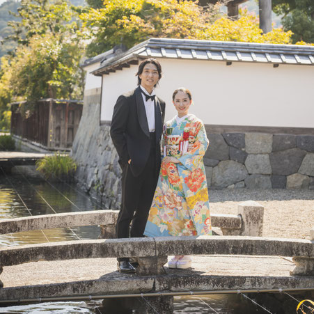 アンティーク花嫁衣裳 2 点へリンク