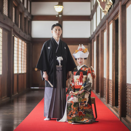 アンティーク花嫁衣裳 1 点へリンク