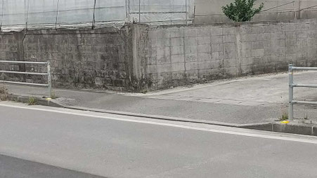 歩道切下げ