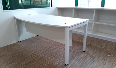 CB5  Curve Table Top 1800mm x 900mm