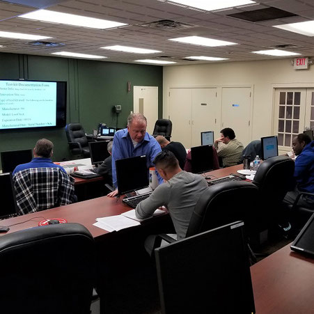 Connecticut Lead Services instructor teaching an EPA-RRP class