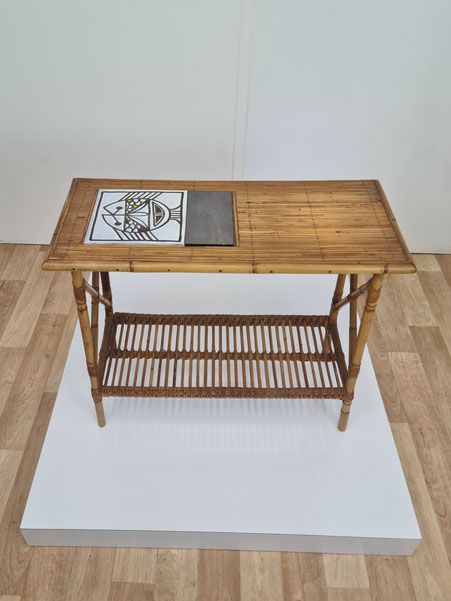 Table basse de Roger Capron osier et céramique