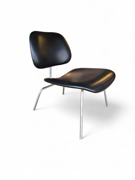 charles et ray Eames Fauteuil LCM pour mobilier international 