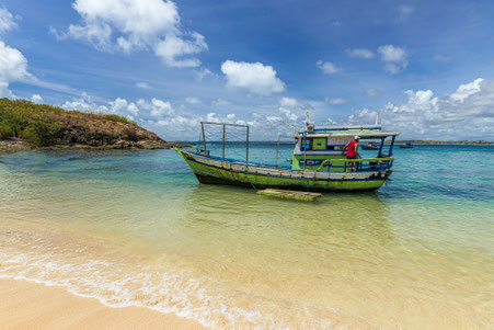 insel von santo aleixo, fischer hafen, einsame buchten, insel paradies, barra de sirinhaém, pernambuco, brasilien, trauminsel, schnorcheln, brasilien traum ziel, weisse sandstrände