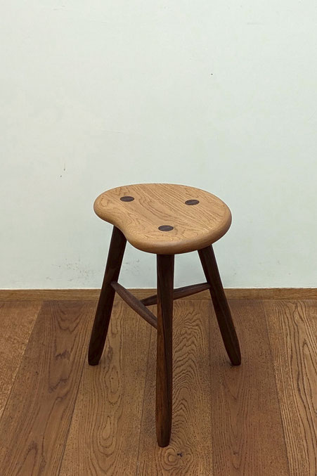 そら豆スツール - 無垢の家具工房ひょうたん蔵