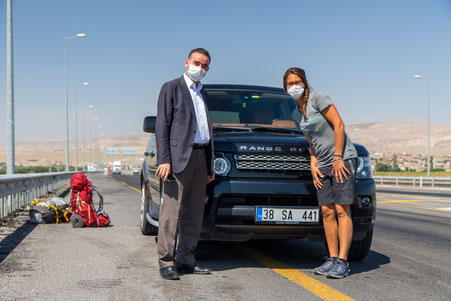 Our personal hitchhike driver Soner and Viviane