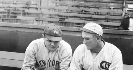Shoeless Joe con Babe Ruth (Foto tratta dal sito www.shoelessjoejackson.com)