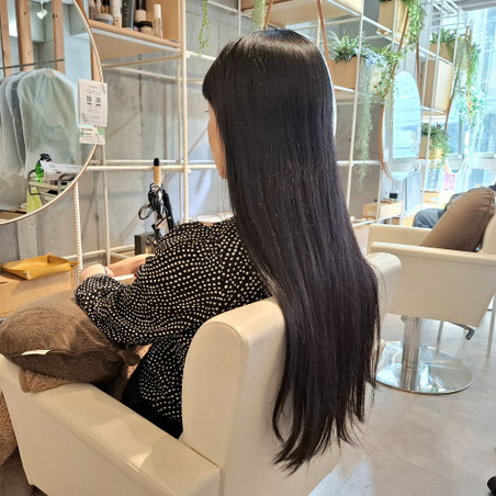 横浜　元町　石川町　　髪質改善　ヘッドスパ　美容室　トリートメント　艶　ルネフルトレール　ヘアドネーション