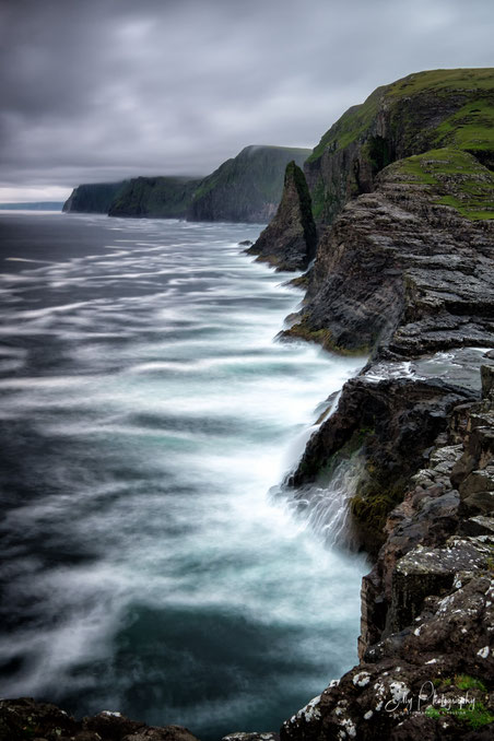 Färöer / Faroe Island, Trælanipa, Bøsdalafossur, Langzeitbelichtung, 2017, © Silly Photography