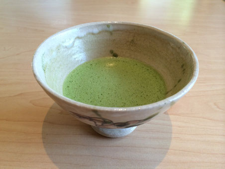 茶えずり 一服からのおもてなしの心を大切にいたします(茶道の精神)