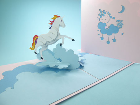 Carte pop-up Licorne dans les nuages
