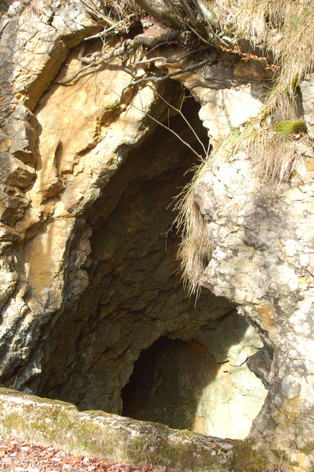 dafür können wir noch eine Höhle erforschen