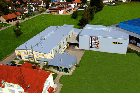 Monoblocco per camino STAFFIERI: Sede della società a Münchwilen, Svizzera.