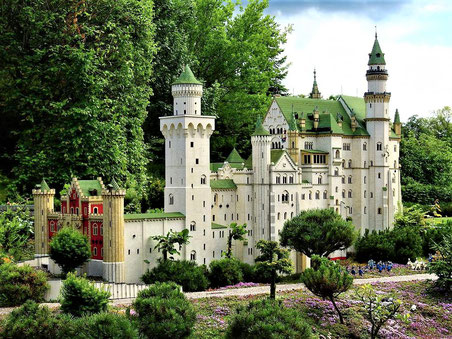Schloss Neuschwanstein Geheimtipp: Legoland in Günzburg