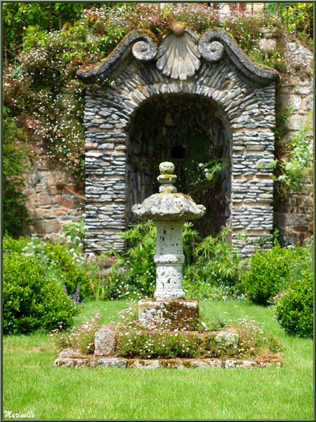 Les Quatres Carrés - Les Jardins du Kerdalo à Trédarzec, Côtes d'Armor (22) 