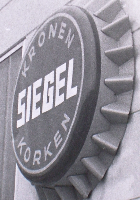 Logo der elterlichen Kronenkorkenfabrik in Hamburg, ca. 1953