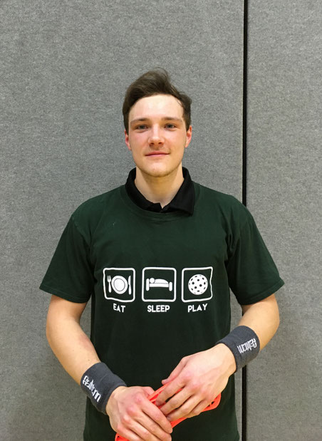 Drei Jahre erste Bundesliga, 2 Länderspiele und zahllose Erfolge als U17 Trainer stehen in der Vita des neuen Spielers von Floorball Mainz