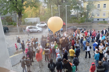 Launch of the weather ballon