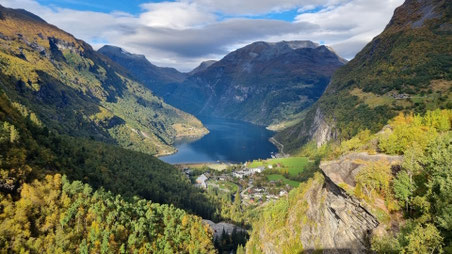 Blick über den Geirangerfjord ©My own Travel