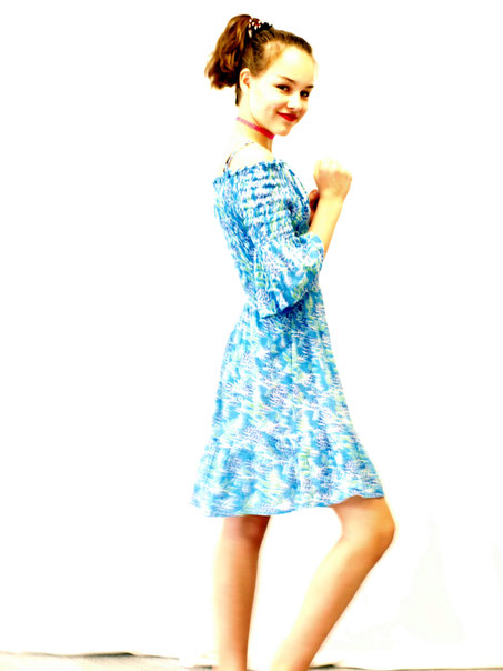 Model Sommeroutfit Teenager Party Fotoshooting Geburtstag Feier