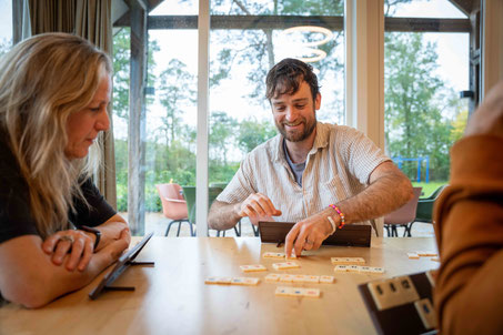 Groot vakantiehuis Drenthe - De Oosterweide - eetruimte