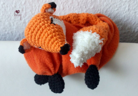 Schlafender Fuchs amigurumi -fox