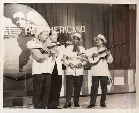 Trio Matamoros - 31 de julio de 1957. *********************************** Compay lobo (José Claro Fumero) Orquesta de Julio Cueva - Mambo.