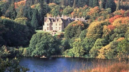 Schottland Schloss Hotel übernachten: Idylle am Loch Oich
