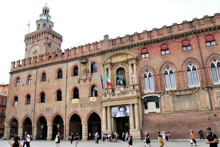 Bologna Sehenswürdigkeiten: Palazzo D'Accursio