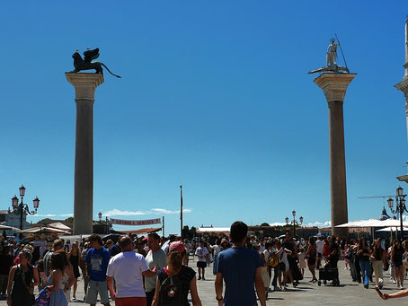 Venedig Geheimtipps: Die verschollene dritte Säule auf dem Markusplatz