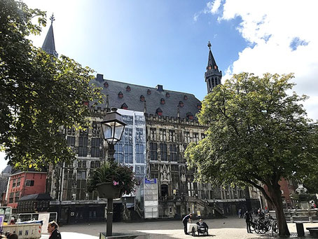 Aachen Sehenswürdigkeiten Top 10: Gotisches Rathaus