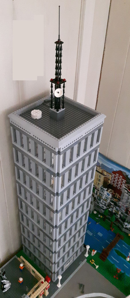 City Tower, Riverside Drive, Lego City