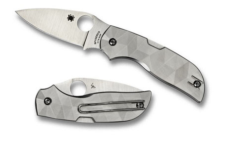 http://www.spyderco.com/catalog/details.php?product=776